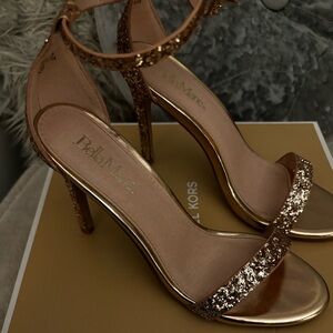 Bella Marie champagne heels